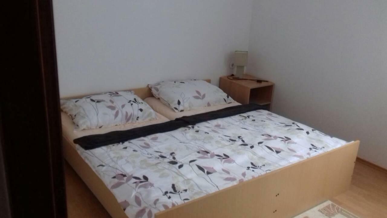 Apartmani Misak Vrsi Kültér fotó