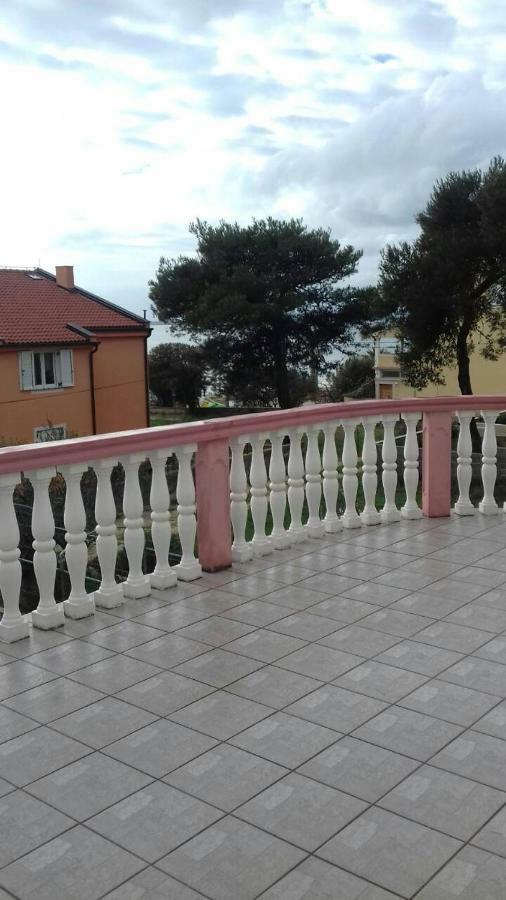 Apartmani Misak Vrsi Kültér fotó